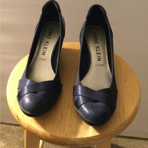 Anne Klein Women's Navy wedge heel Flex Shoes